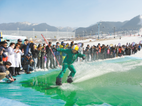 烏魯木齊冰雪游吸引力持續提升