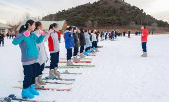 教育部：2020年遴選2000所冰雪運動特色學校