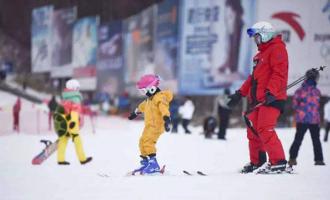 北京東城點燃校園冰雪運動“火種”