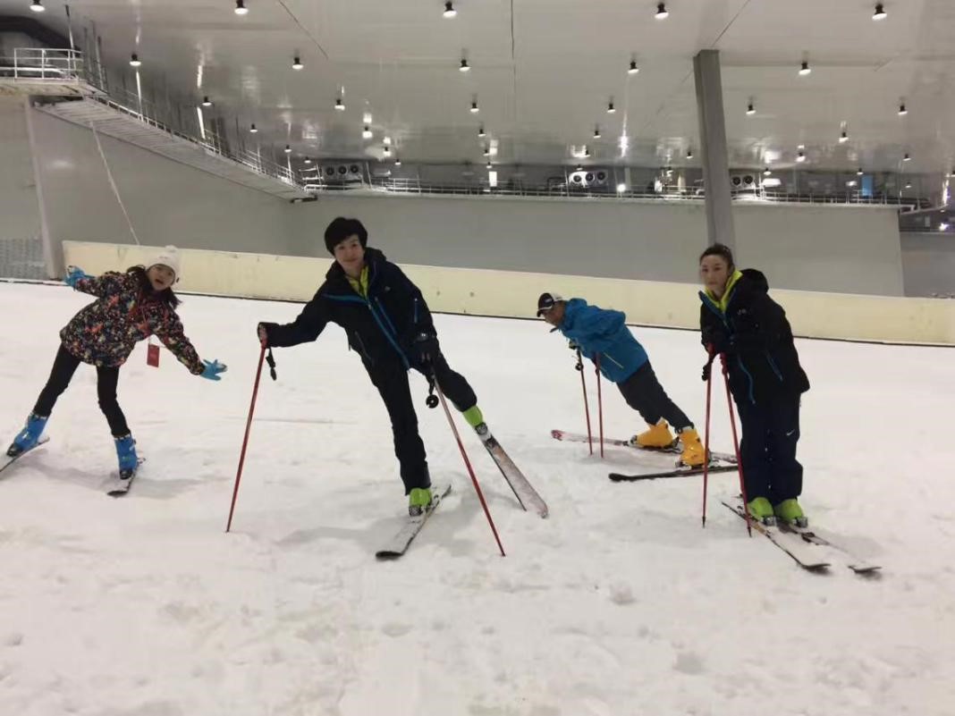 第四屆旅發會在關嶺冰雪小鎮舉行6