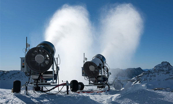 造雪機