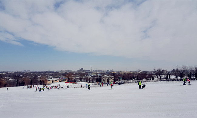 山東青州駝山滑雪場