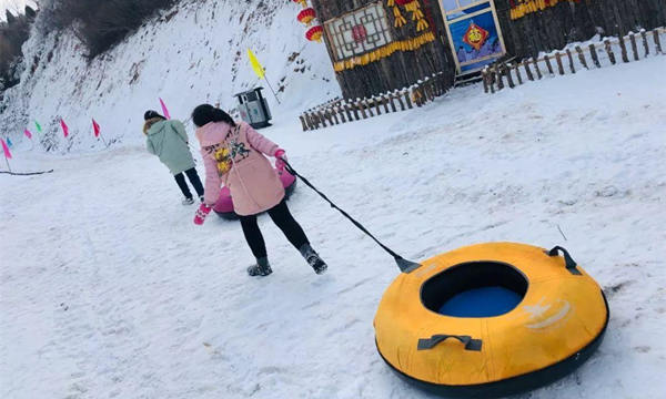 嬉雪樂園