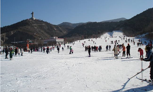 山西長治神農滑雪場