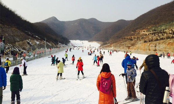 北京昌平靜之湖滑雪場