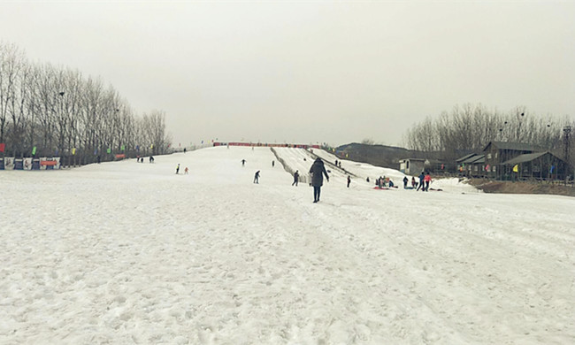 山東淄博玉黛湖滑雪場