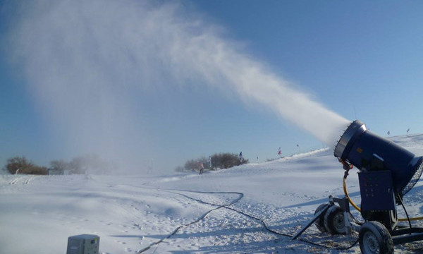 造雪機