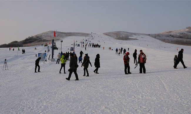 內蒙古呼倫貝爾牙克石鳳凰山滑雪場