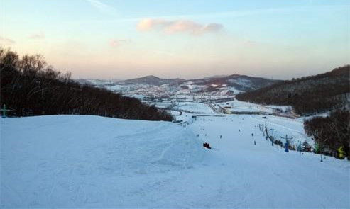 吉林銘山綠洲滑雪場