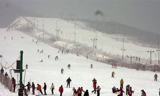 河北石家莊南高基滑雪場（飛翔滑雪場）