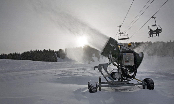 造雪機