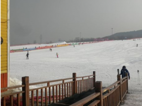 北京順義蓮花山滑雪場