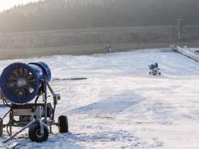 造雪機操作過程中的安全規則