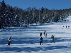 河南洛陽伏牛山滑雪場