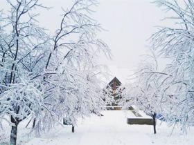 四川成都西嶺雪山滑雪場