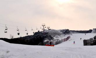 山西運城平陸風口滑雪場