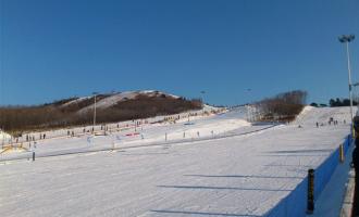 遼寧沈陽怪坡滑雪場