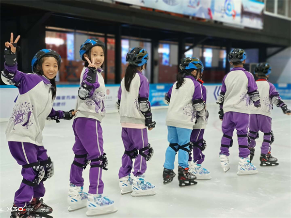 河北省三河市冰雪運動進校園活動持續推進7