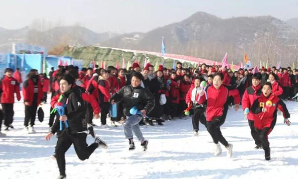 規(guī)范有序 冰雪發(fā)展走上快車道