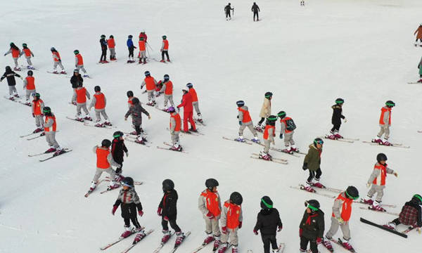 青少年冰雪運動