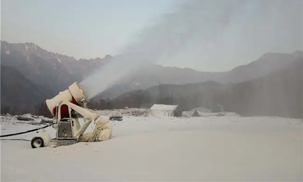 造雪機