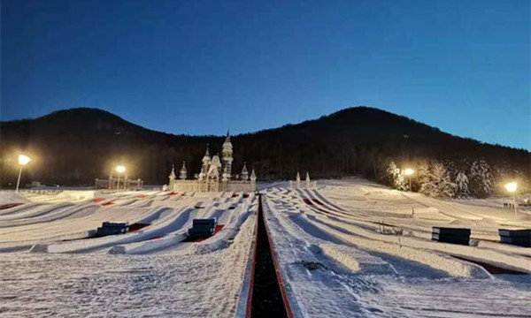 滑雪場制作施工需要多長時間