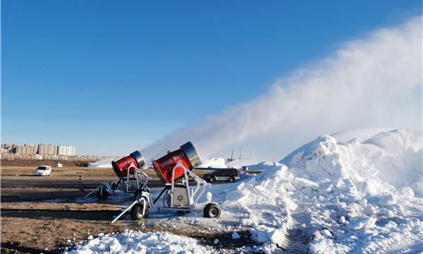 造雪機