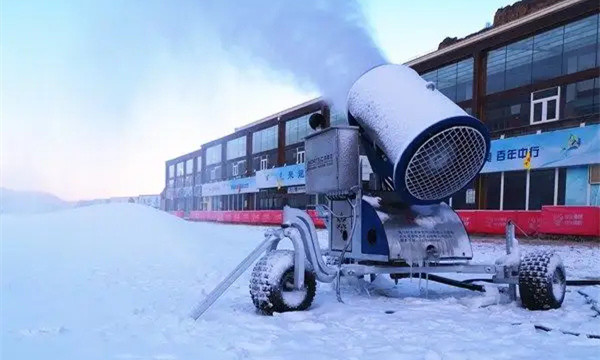 造雪機(jī)