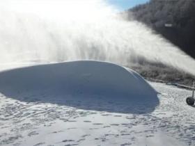 高溫造雪機助力滑雪場