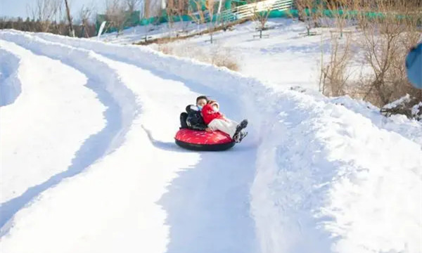 戶外滑雪場